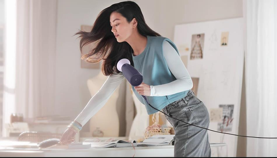 Philips BHD340/10 2100 W Saç Kurutma Makinesi