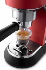 Delonghi Kırmızı Dedica Kahve Makinesi Ec685r